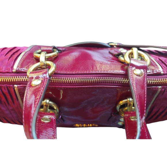 Coach Ashley satchel handbag/shoulder bag Red Gathered sateen/patent leather - Picture 8 of 16